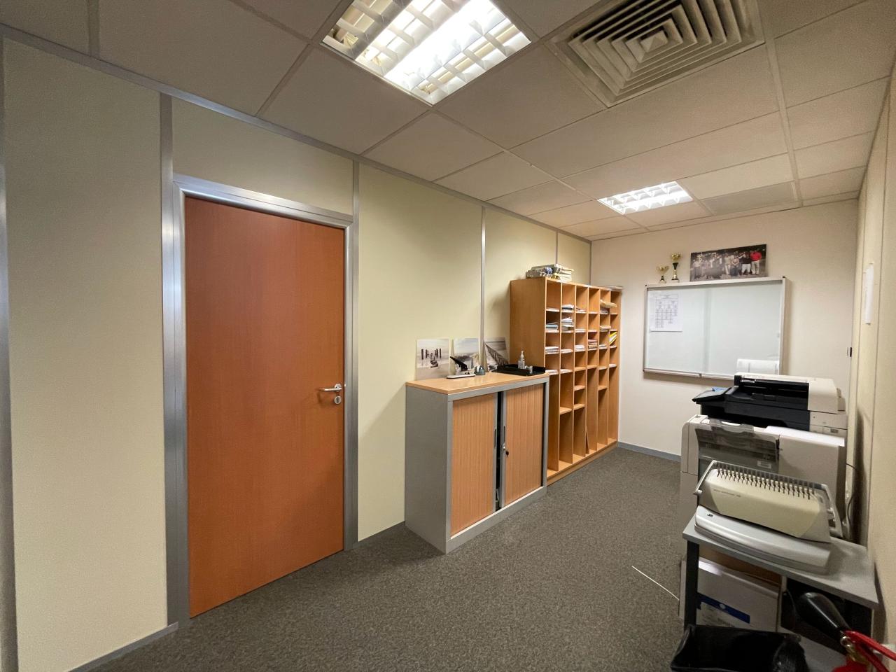 Bureau Rouen 397m² Location bureau Rouen Seine-Maritime OLBUR2532619 10